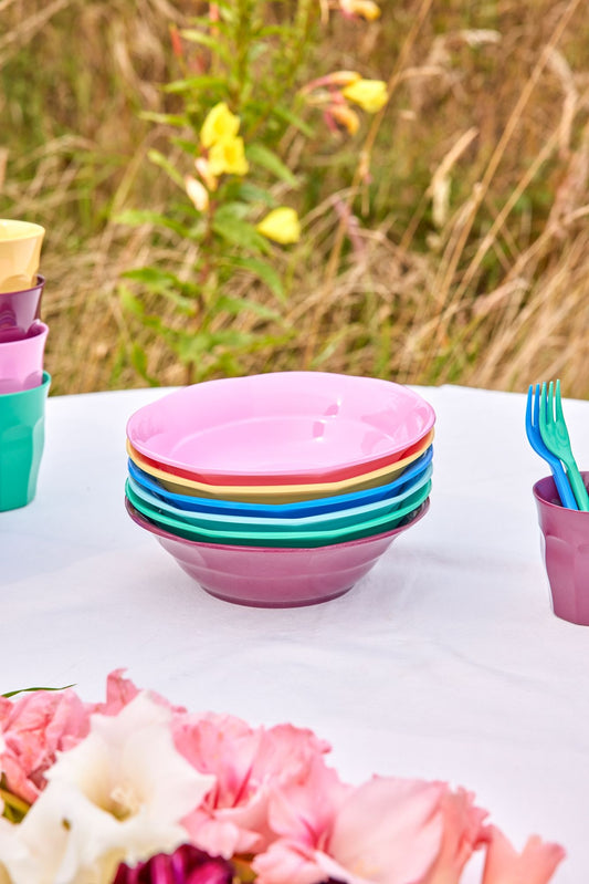 Piatto fondo tinta unita